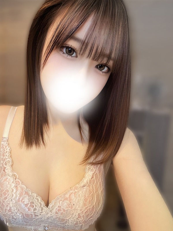 ふゆ(21歳、B:86、W:.57、H:80)
